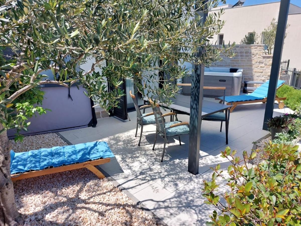 Boutique La Perla Jacuzzi Daire Murter Dış mekan fotoğraf
